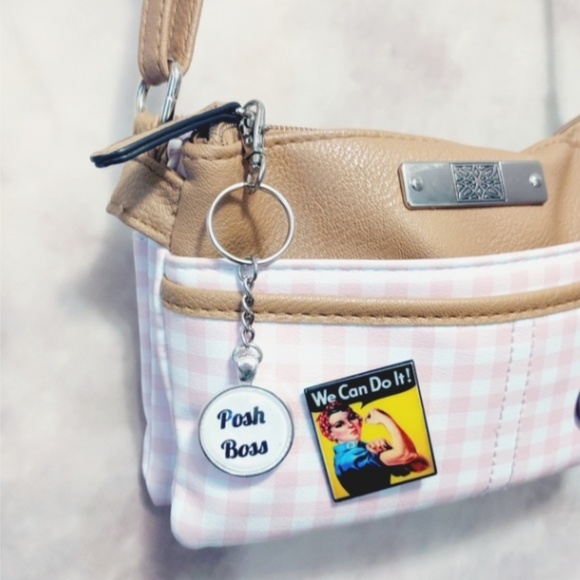 Posh Boss Keychain/Handbag Charm White K - Picture 6 of 6